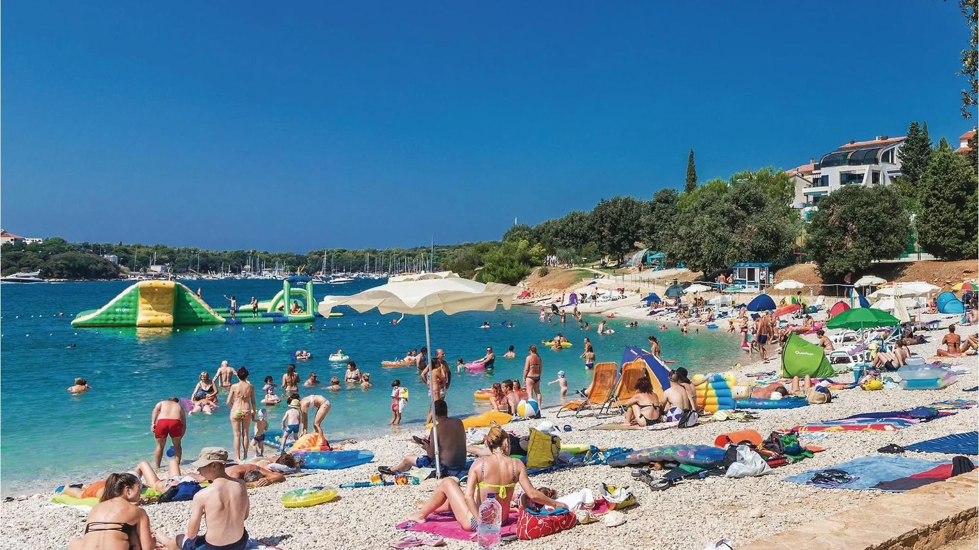 1 Bedroom Beautiful Apartment In Pula
