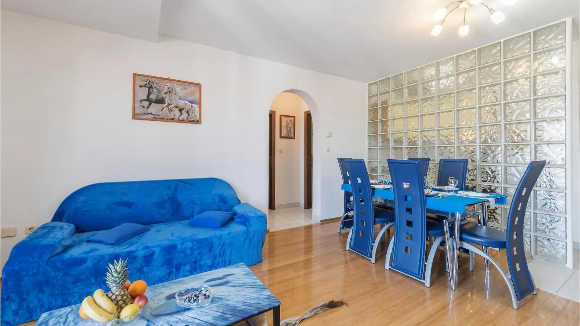 1 Bedroom Beautiful Apartment In Pula